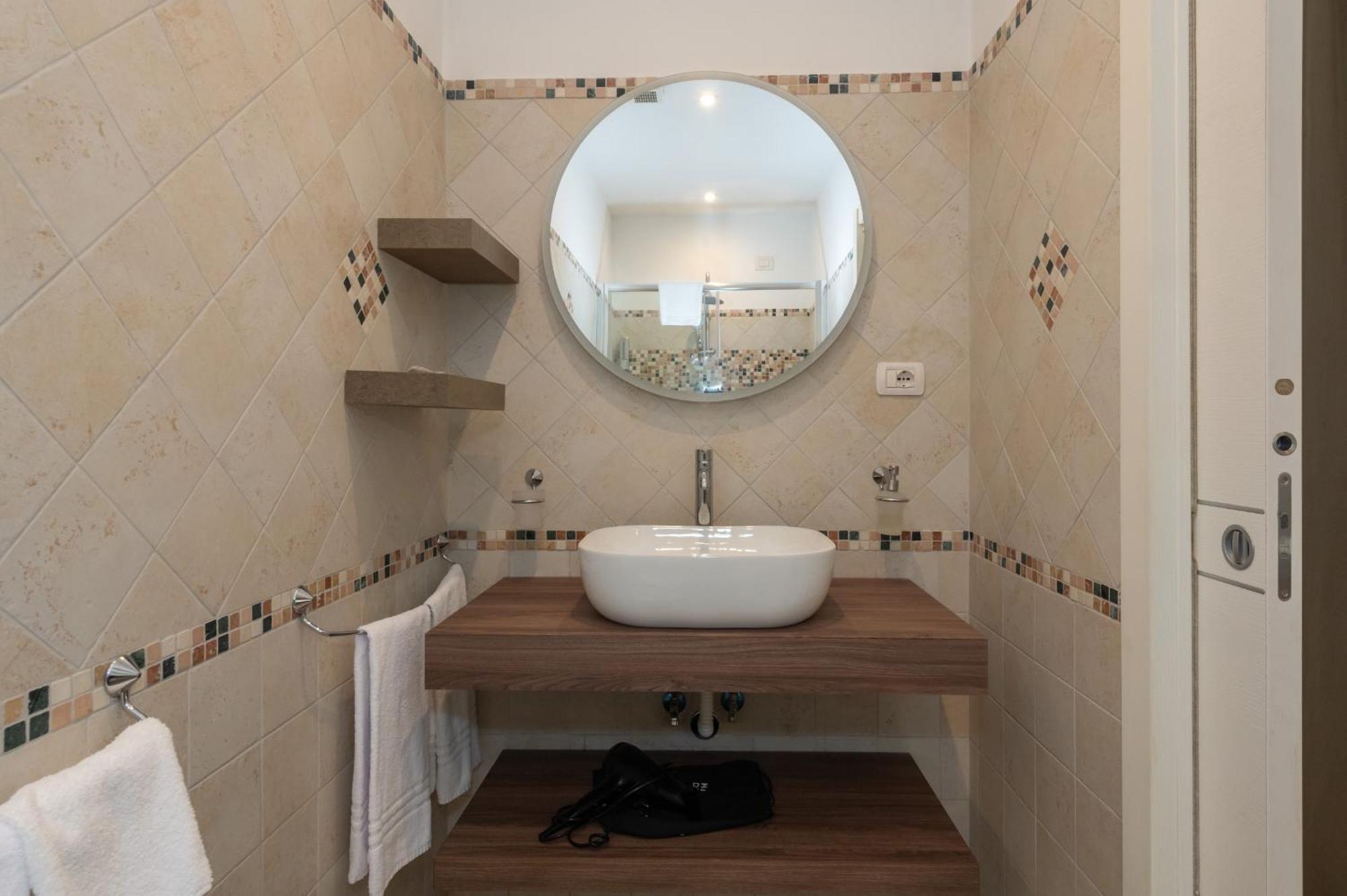 Hotel Nox Rzym Zewnętrze zdjęcie